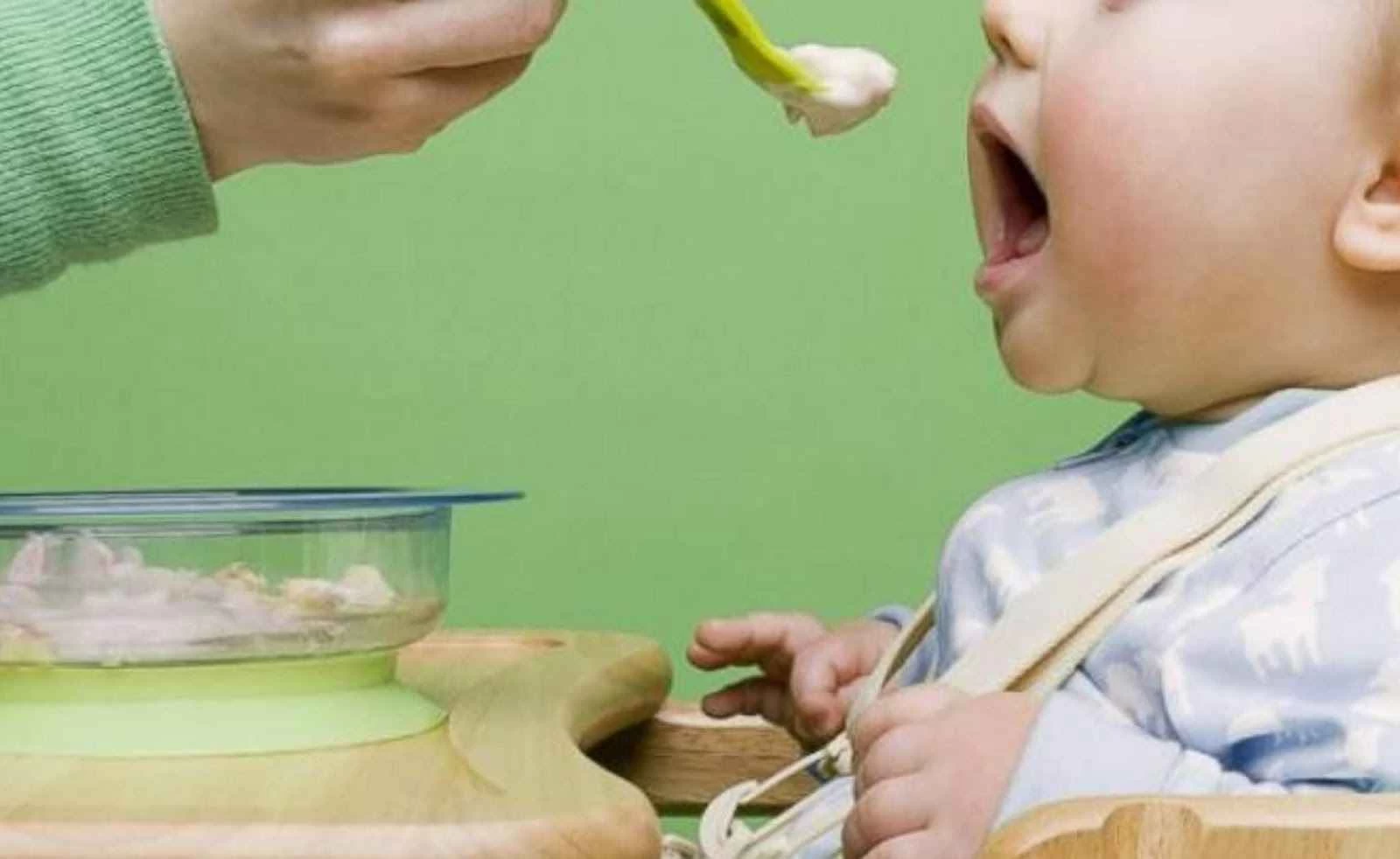 Για υπερβολική ζάχαρη στις βρεφικές τροφές προειδοποιεί ο Παγκόσμιος Οργανισμός Υγείας